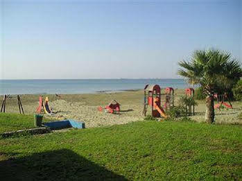 Otel Lysithea